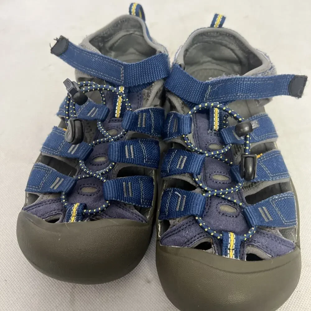 Keen Big Kids Newport H2 Sandals Size 4 Blue Yellow Quick Dry Waterproof
